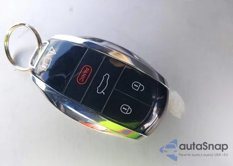 2023 Bentley Flying Spur Azure/Mulliner V8/S from USA, damaged, VIN SCBBG6ZG6PC005447